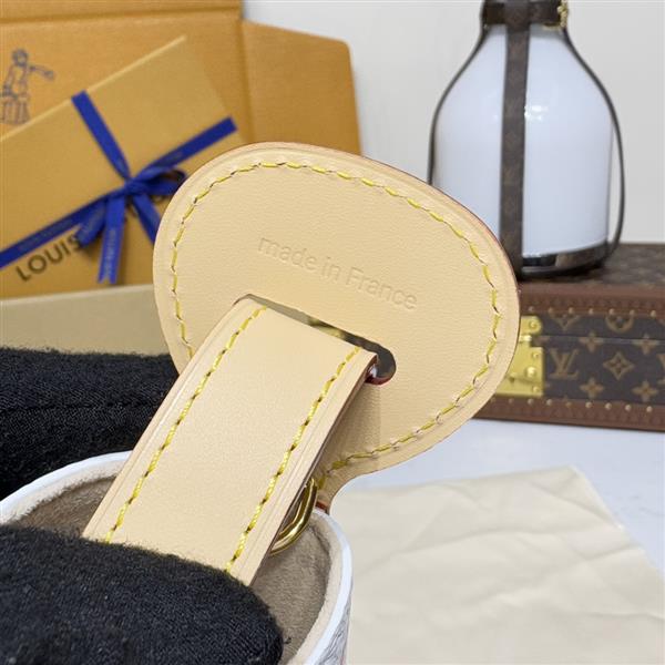 2026120181646649 130